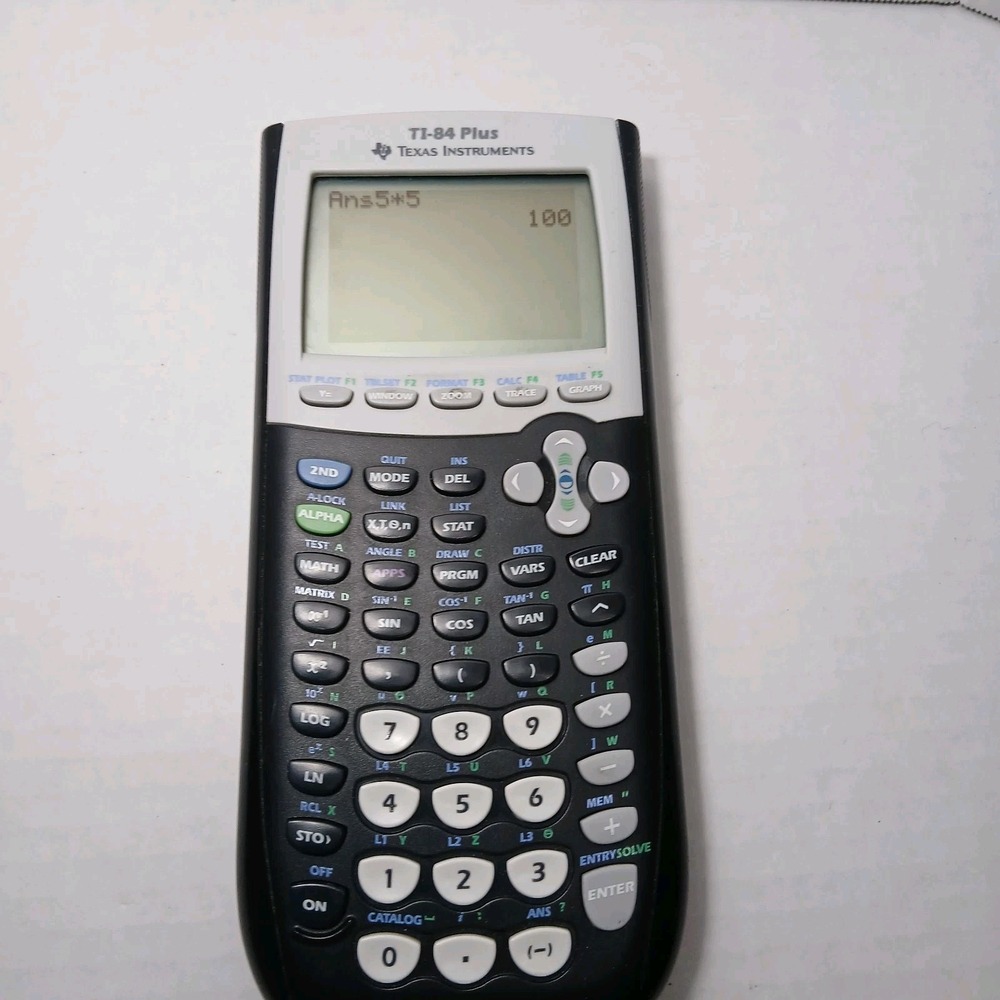 Texas Instruments TI-84 Plus Graphing Calculator Black w/ Slipcover Tested READ